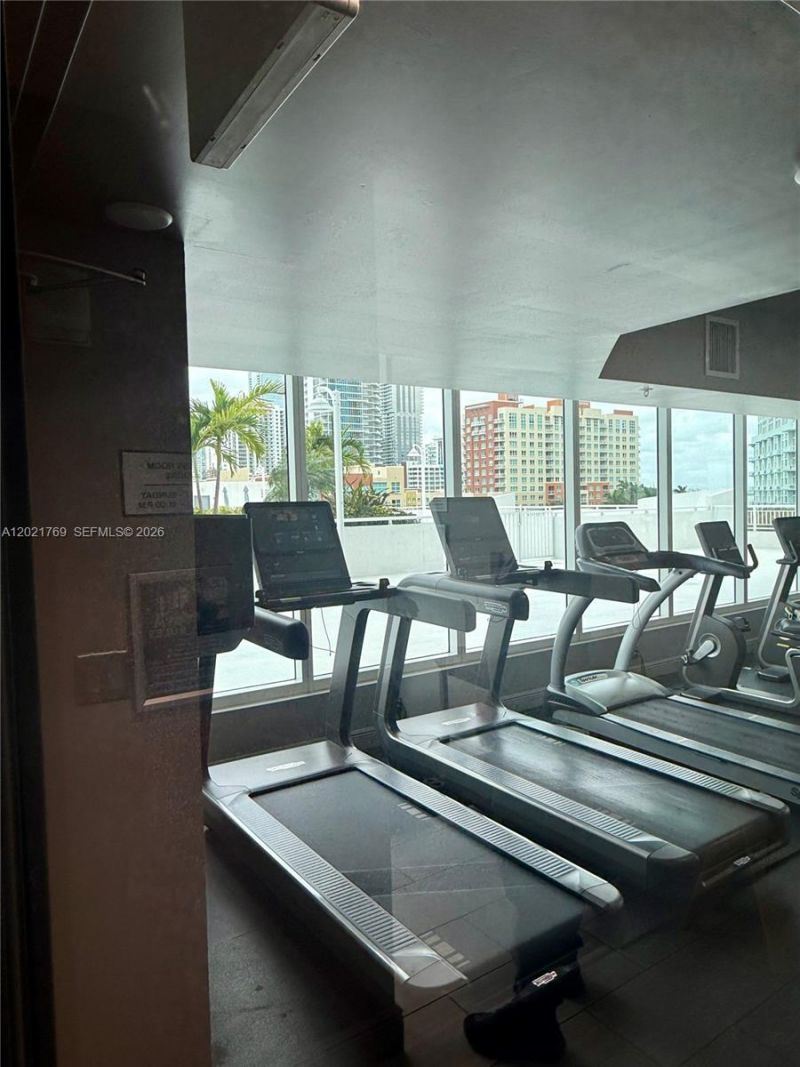 275 NE 18th St , Unit 910, Miami, FL 33132 Photo
