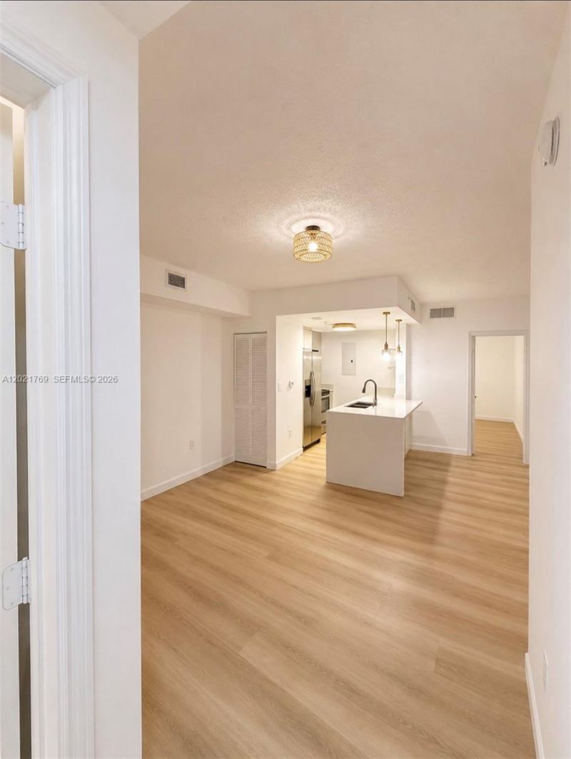 275 NE 18th St , Unit 910, Miami, FL 33132 Photo