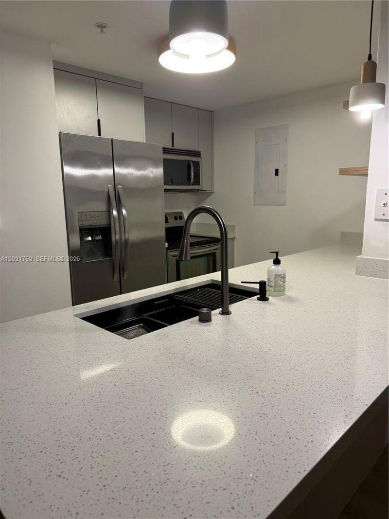 275 NE 18th St , Unit 910, Miami, FL 33132 Photo