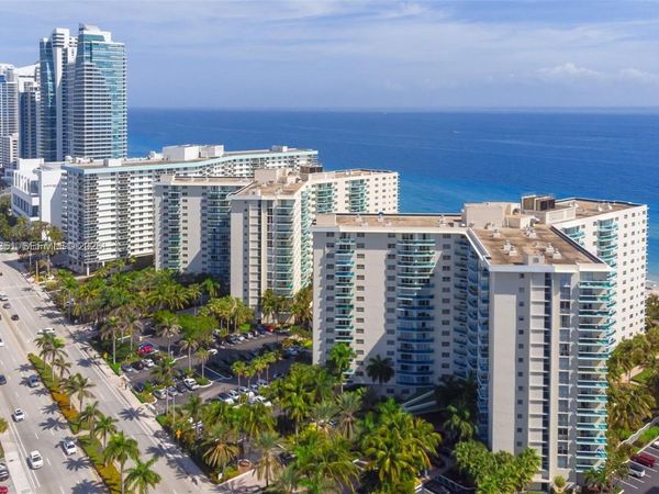 3801 S Ocean Dr , Unit 2Z, Hollywood, FL 33019