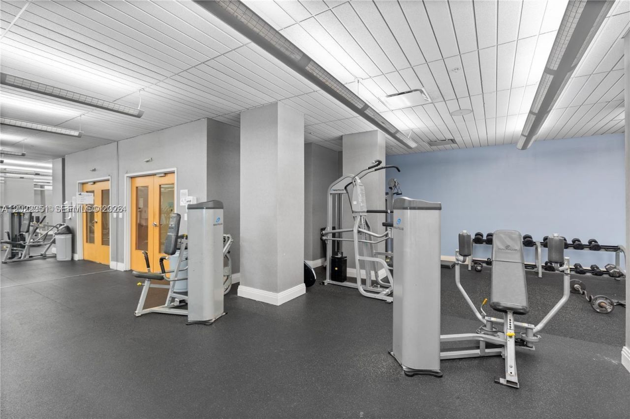3801 S Ocean Dr , Unit 2Z, Hollywood, FL 33019 Photo