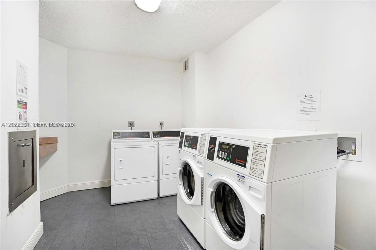 3801 S Ocean Dr , Unit 2Z, Hollywood, FL 33019 Photo