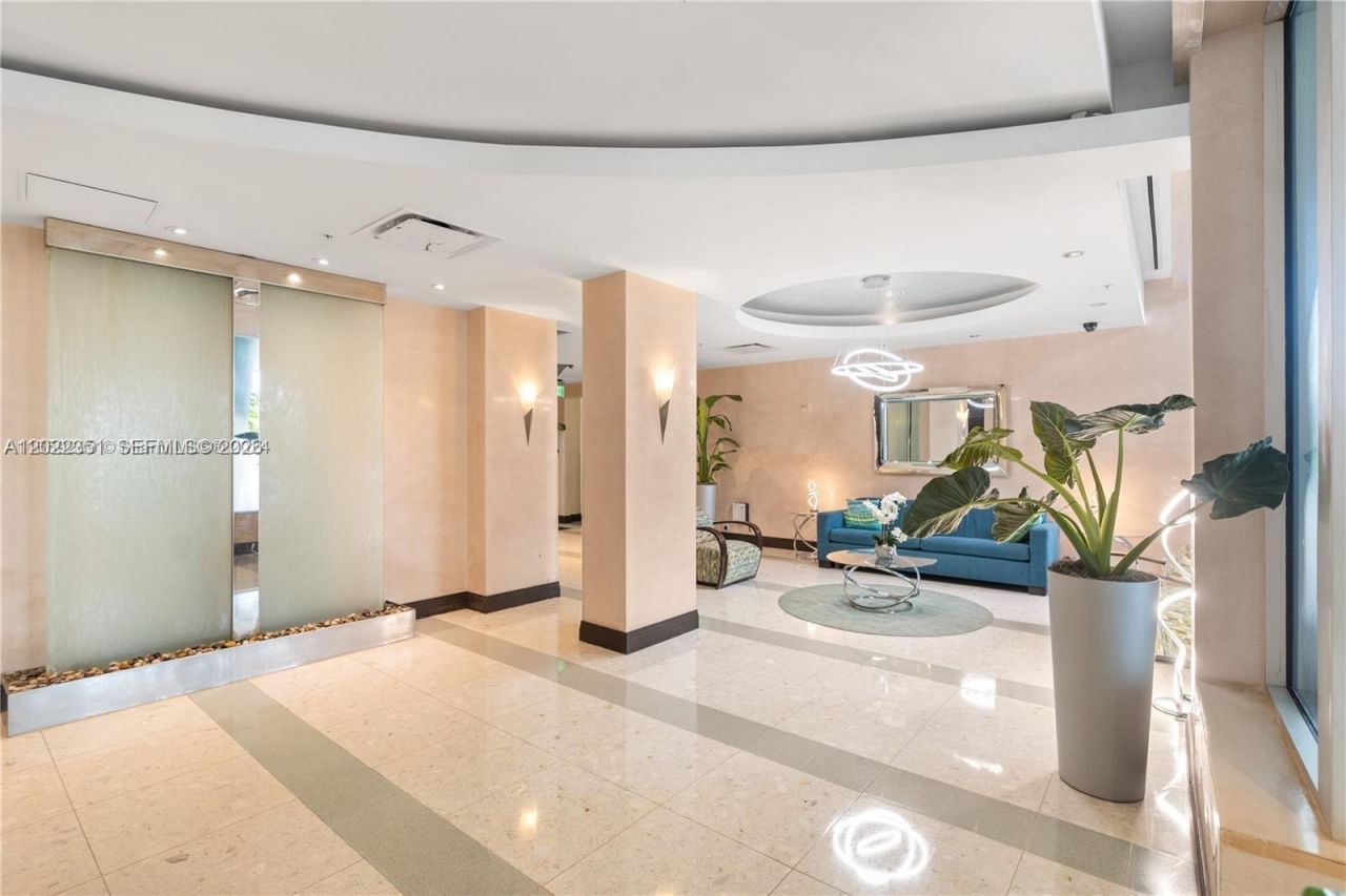 3801 S Ocean Dr , Unit 2Z, Hollywood, FL 33019 Photo