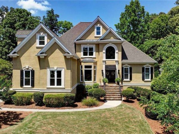 3990 Falls Ridge Drive, Johns Creek, GA 30022