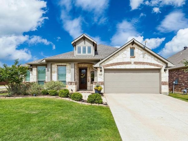1201 Misty Ridge Drive, Justin, TX 76247