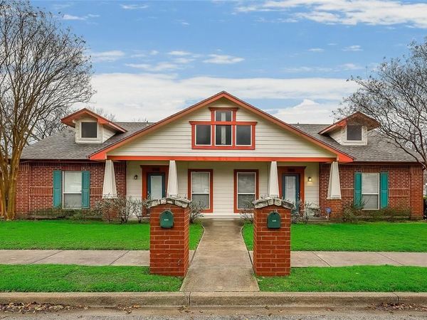 300 E Main Street, Lancaster, TX 75146