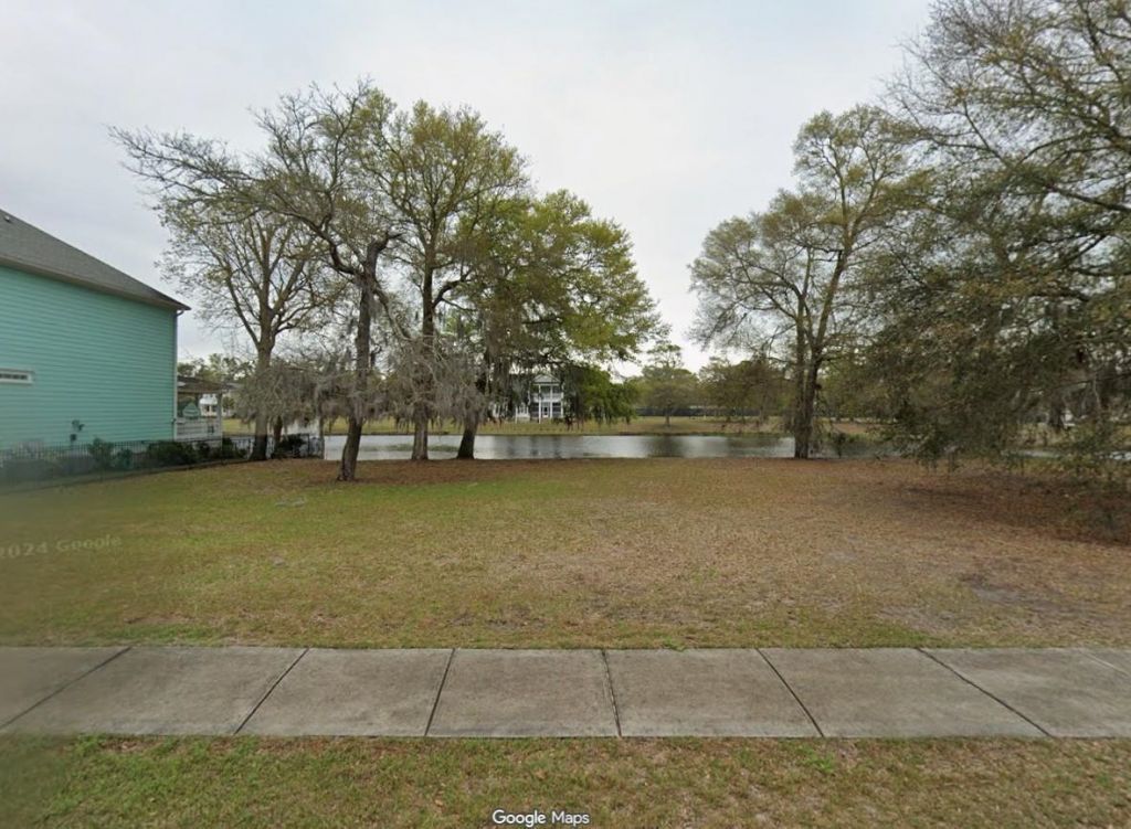 1007 Tarpon Pond Rd. Photo 2