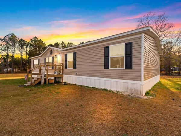 3691 Nichols Hwy., Galivants Ferry, SC 29544