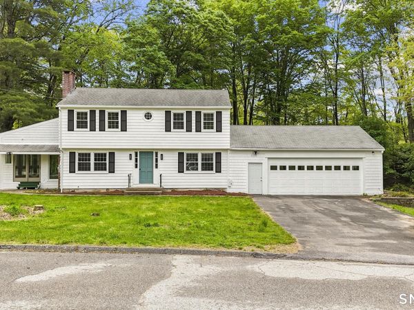 7 Sycamore , Windham, CT 06280