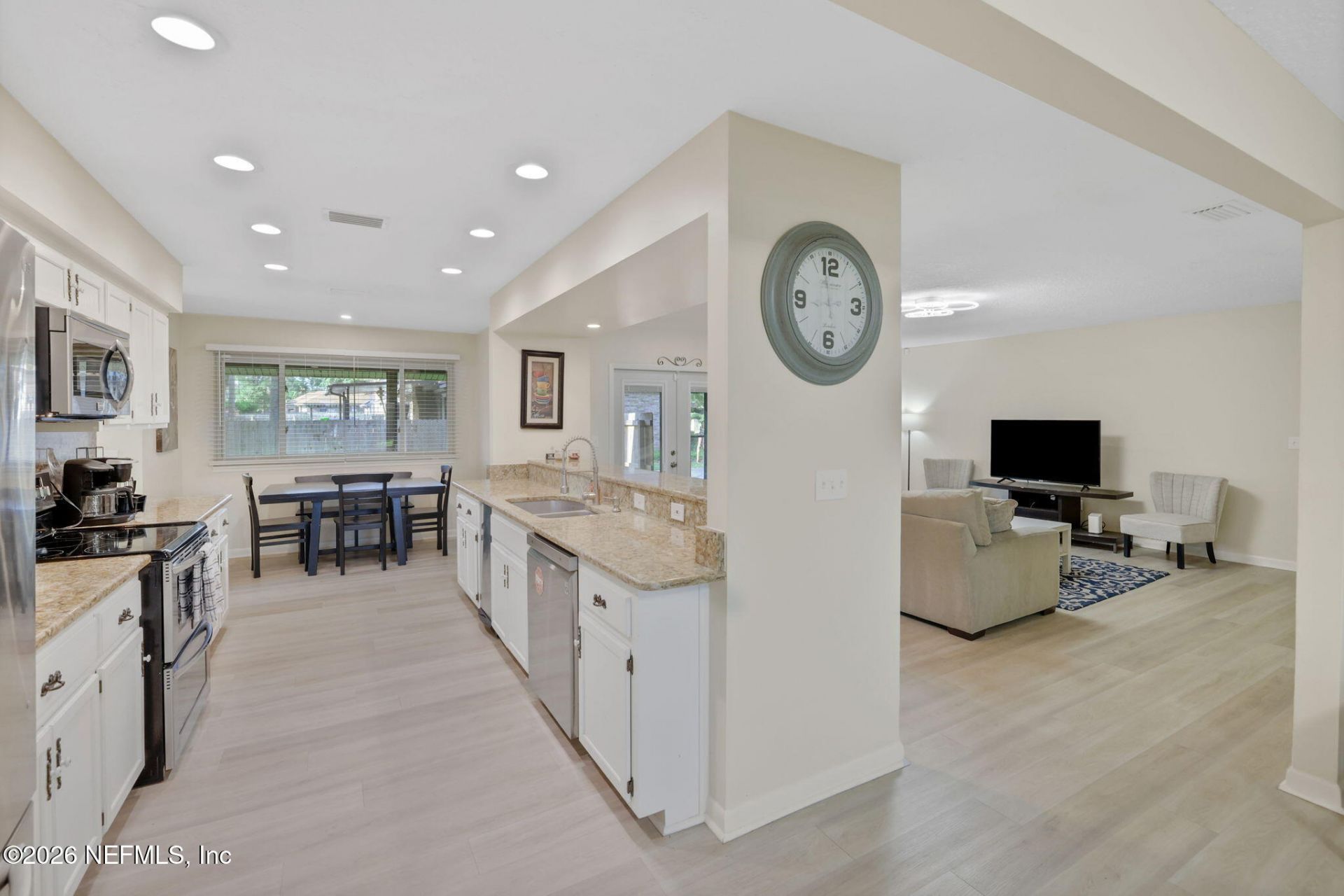 5362 Oak Bay Drive N, Jacksonville, FL 32277 Photo