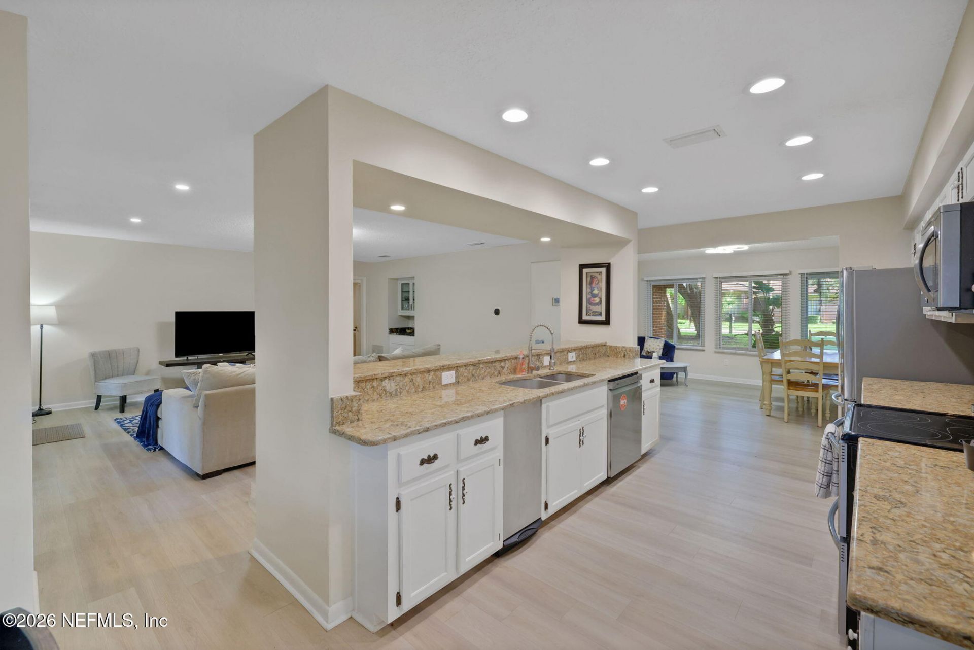 5362 Oak Bay Drive N, Jacksonville, FL 32277 Photo