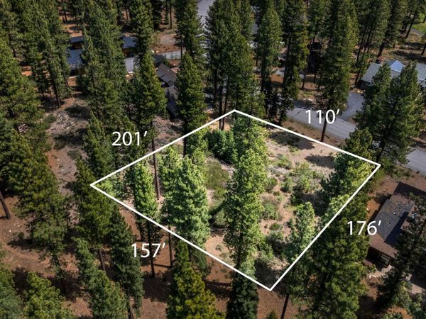 9264 Heartwood Drive, Truckee, CA 96161