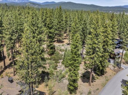 9264 Heartwood Drive, Truckee, CA 96161 Photo
