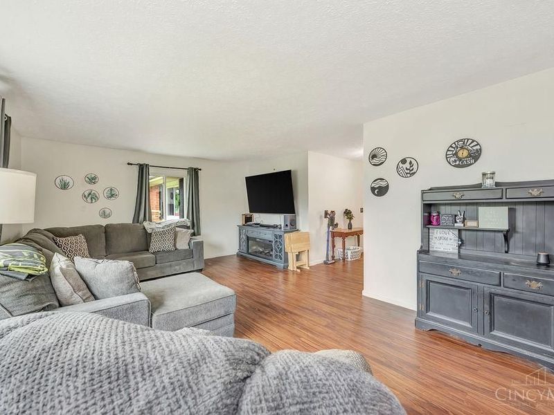 5130 Dee Alva Drive, Fairfield, OH 45014 Photo 4