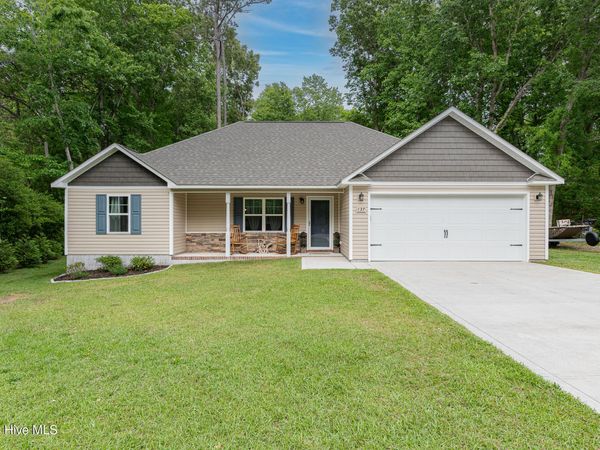 137 Wilburne Drive , Hubert, NC 28539