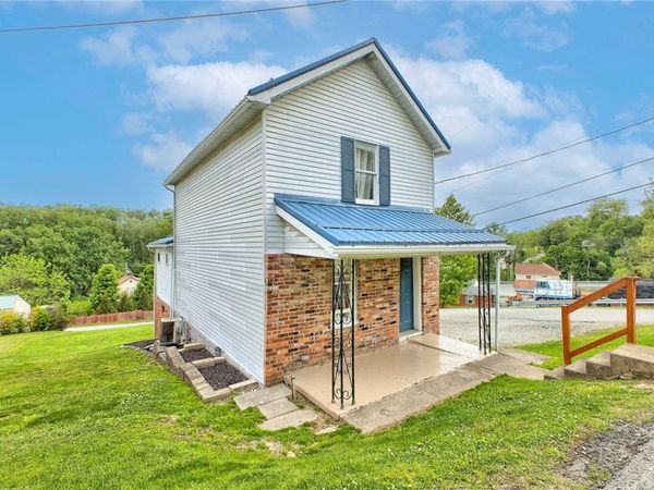 8002 Hayward Street, Wendel, PA 15691