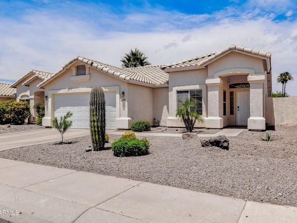 4104 W Shannon Street, Chandler, AZ 85226