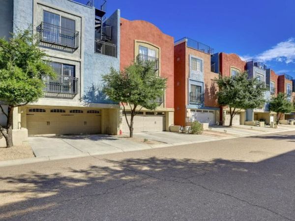 3430 E AVALON Drive, Phoenix, AZ 85018