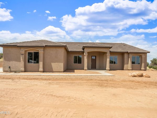 5329 E HIDDEN OAK Drive, Hereford, AZ 85615