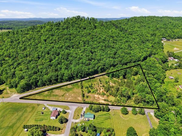 6 Falling Water Rd , Cookeville, TN 38506