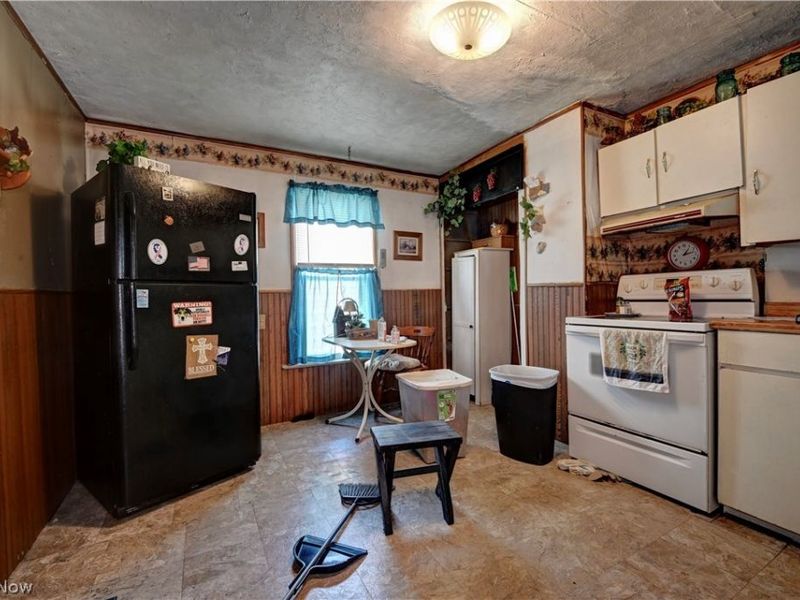 357 3rd Street NW, New Philadelphia, OH 44663 Photo 10