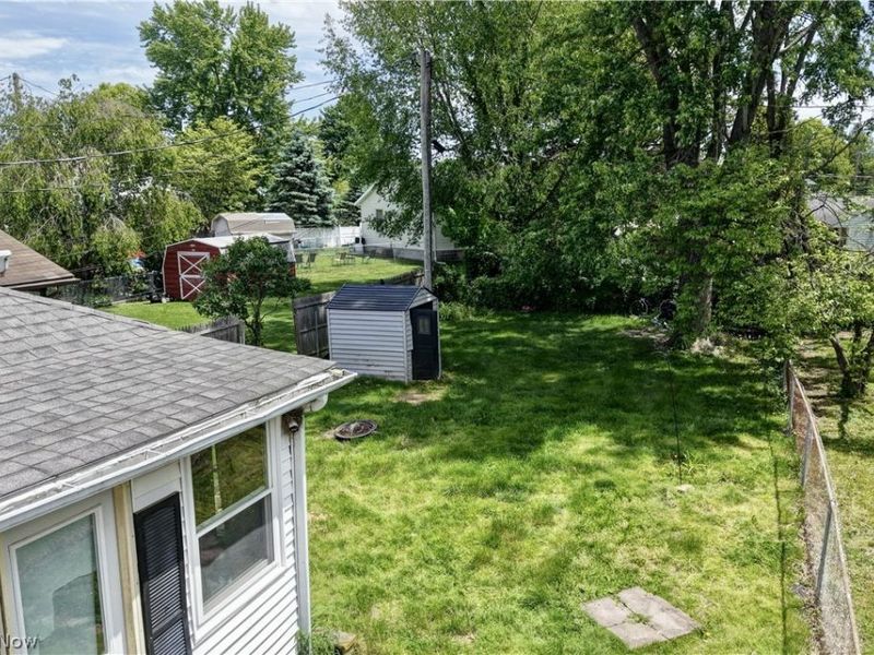 357 3rd Street NW, New Philadelphia, OH 44663 Photo 17