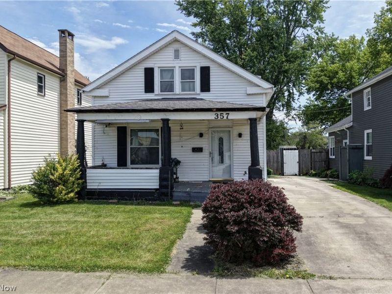 357 3rd Street NW, New Philadelphia, OH 44663 Photo 2