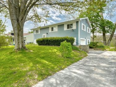 139 Nevins Road, Henrietta, NY 14467