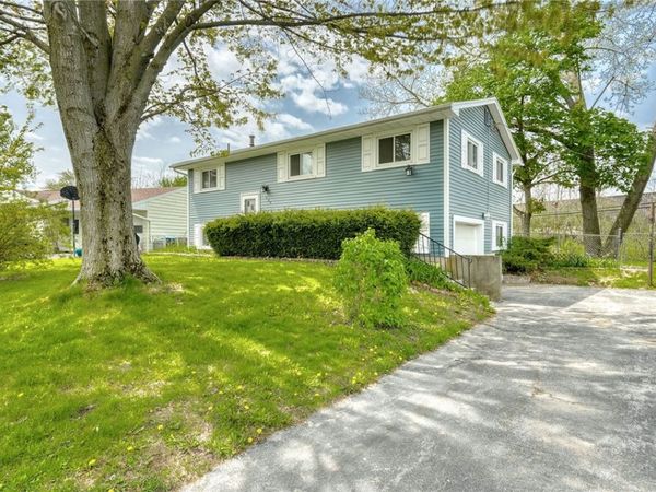 139 Nevins Road, Henrietta, NY 14467