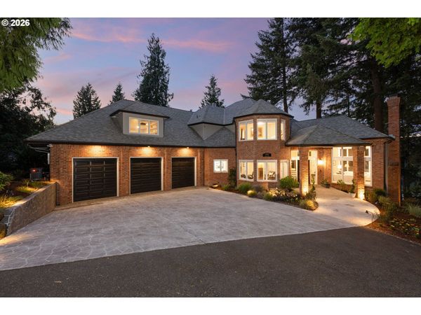 1949 CEDAR CT, Lake Oswego, OR 97034
