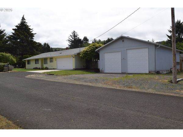 1200 N 1ST AVE, Rockaway Beach, OR 97136
