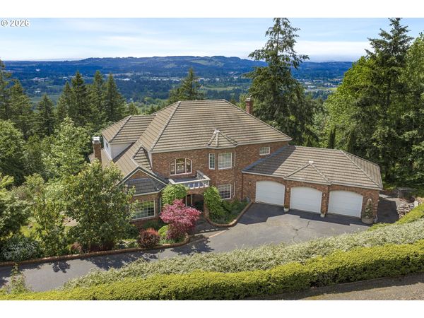 11825 NE LAUREN LN, Newberg, OR 97132