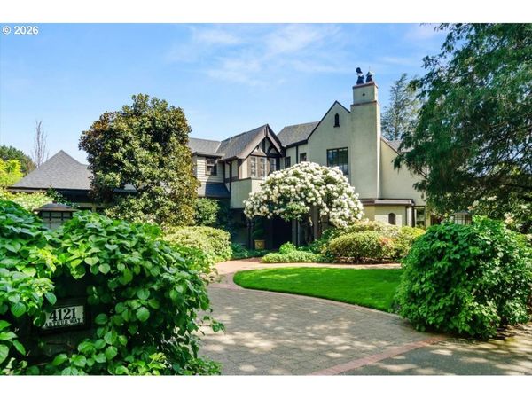 4121 SW ARTHUR WAY, Portland, OR 97221
