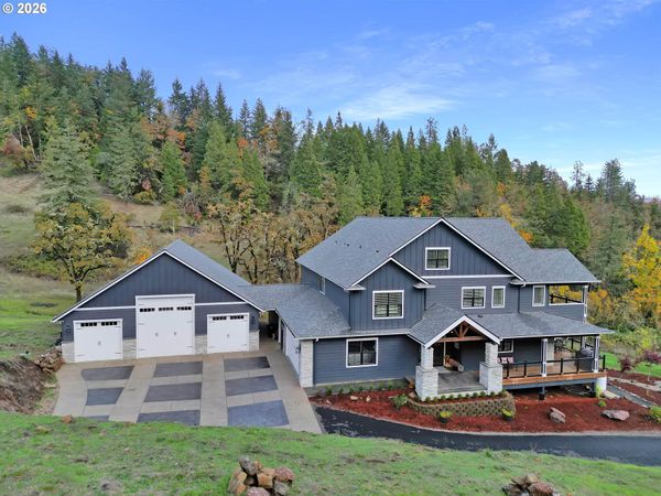 88796 OAKSHIRE DR, Springfield, OR 97478