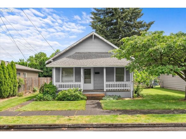 225 W BERKELEY ST, Gladstone, OR 97027