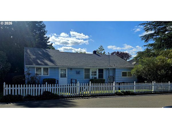 493 S KNOTT ST, Canby, OR 97013
