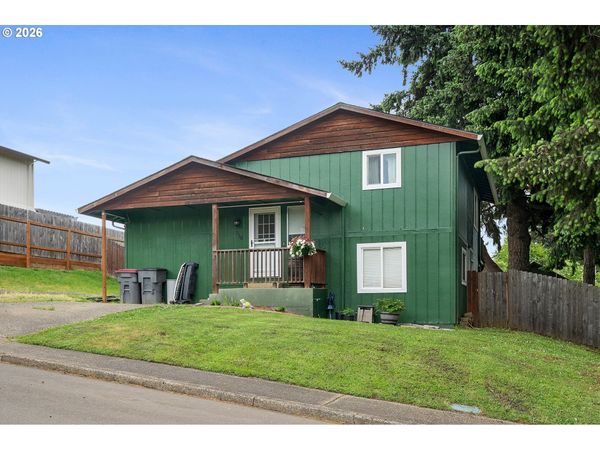 710 NE E ST, Willamina, OR 97396