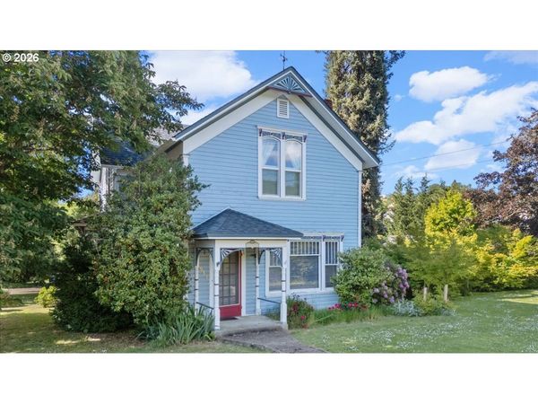 511 OAK ST, Oakland, OR 97462