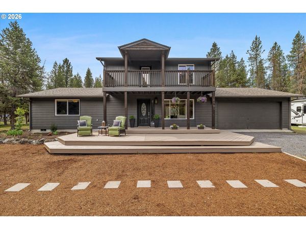 16465 WHITE BUCK AVE, La Pine, OR 97739
