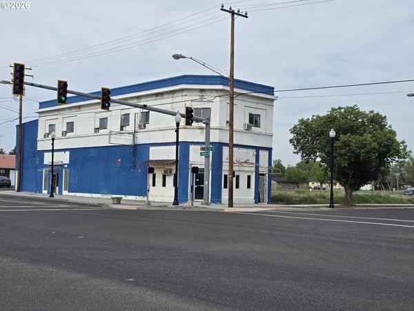 110 N MAIN ST, Stanfield, OR 97875
