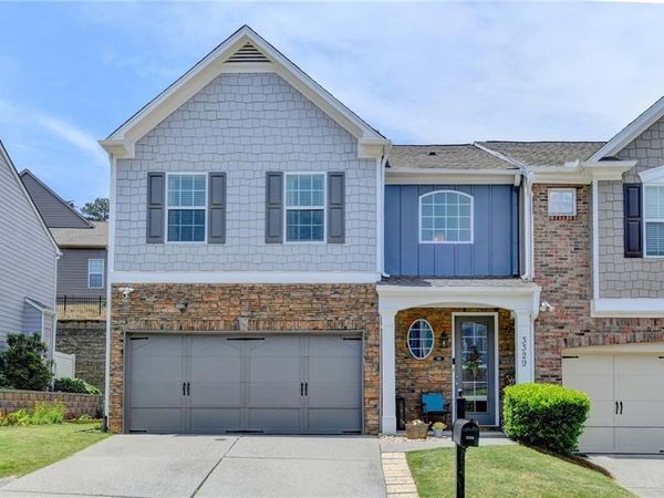 3329 Castleberry Village Circle , Cumming, GA 30040