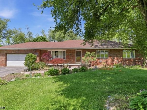 1571 County Rd 565, Vernon, NJ 07461