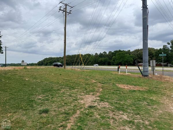 2915 Wood Street, Jonesboro, AR 72404