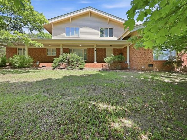 1108 Gatehouse Road , High Point, NC 28262