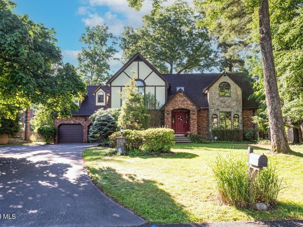 482 Spring Hollow Court, Albany, NY 12203