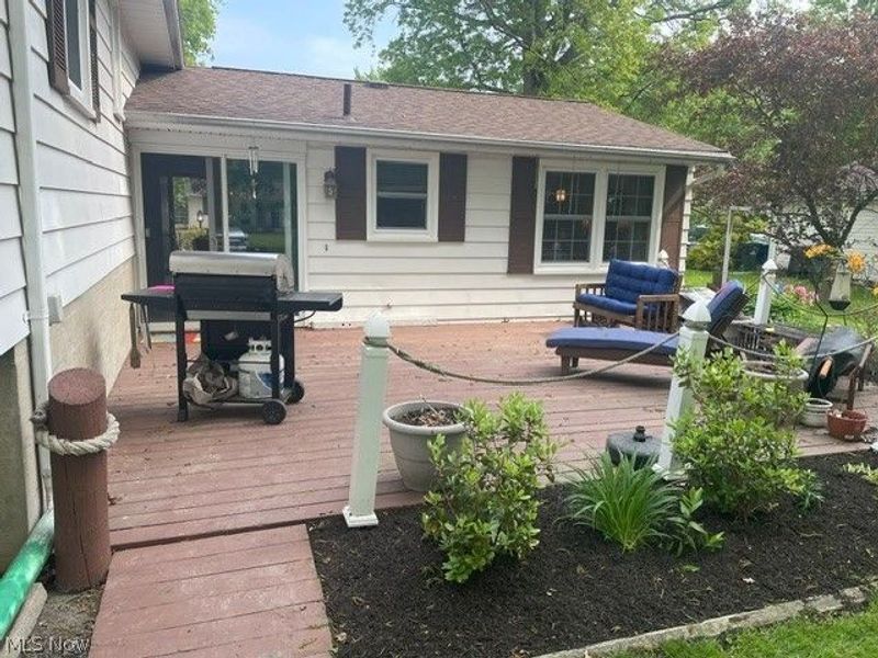 4937 Timberview Drive , Vermilion, OH 44089 Photo 3