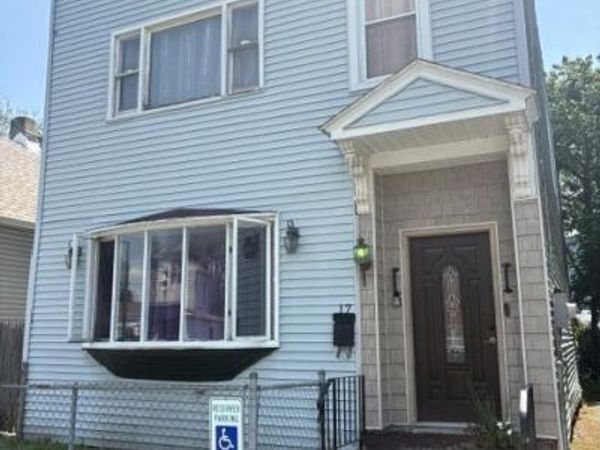 17 Swan Street, Green Island, NY 12183