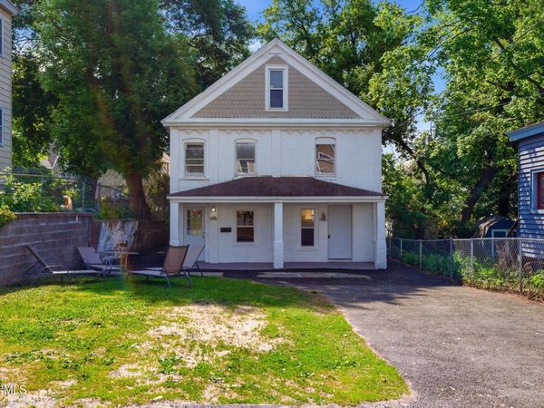 118 Robinson Street, Schenectady, NY 12304