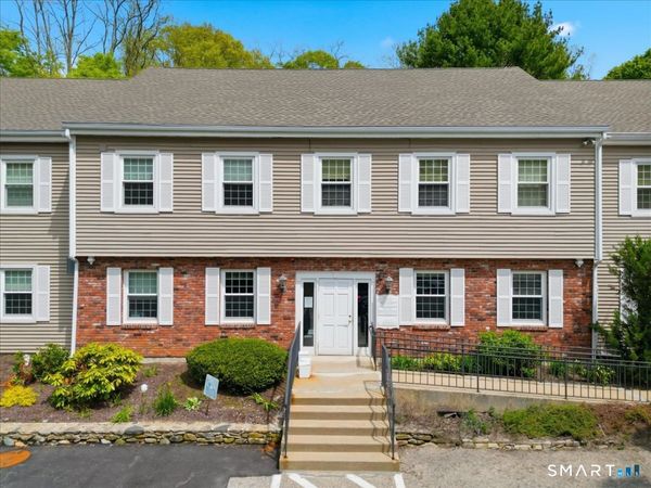 35 Saybrook , Unit N2, Essex, CT 06426