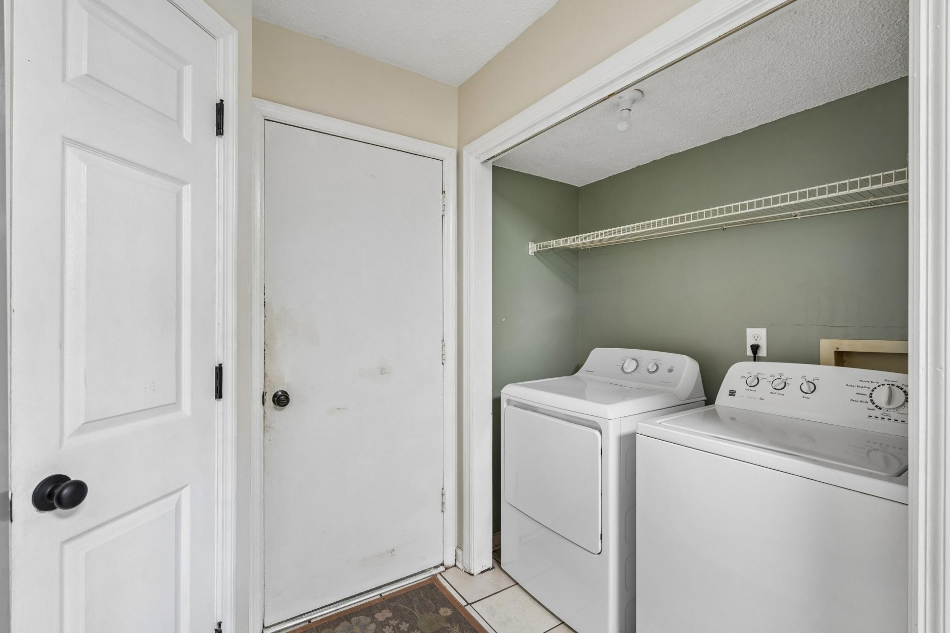 353 Archdale Boulevard Photo 24